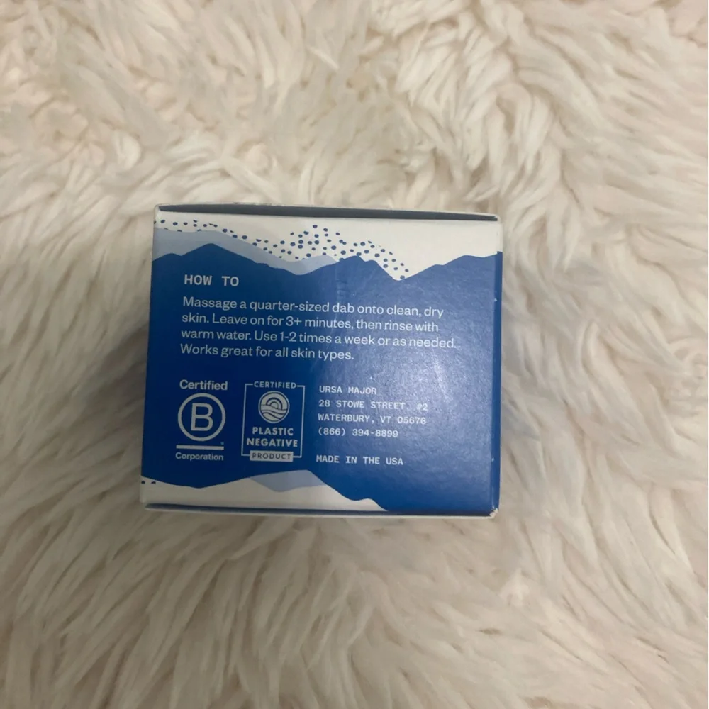 Blue Skincare Mask - Picture 3 of 5